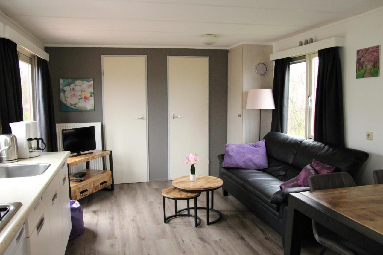 Hofgalow Chalet Op Camping "De Stal" Drijber エクステリア 写真